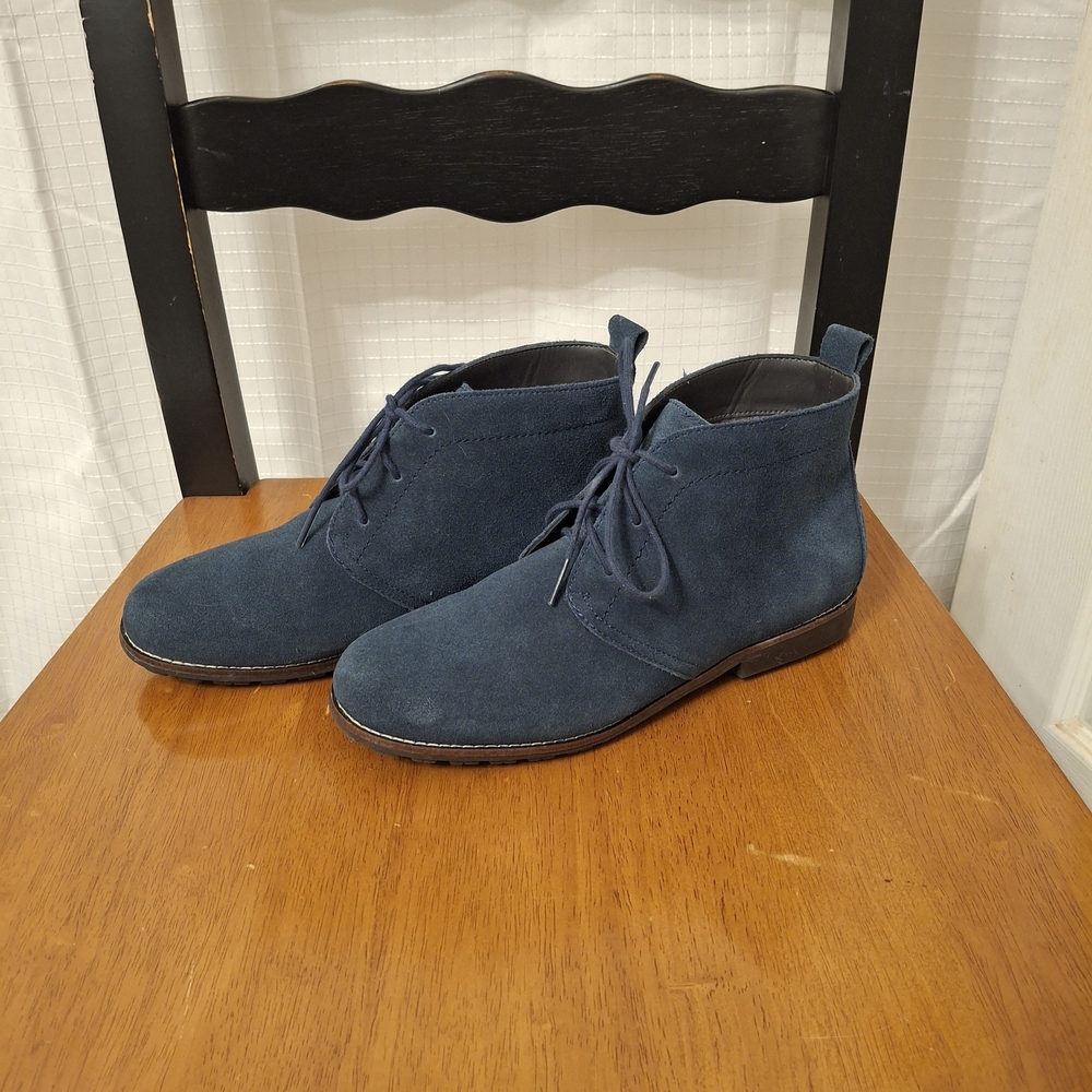 White Mountain Navy Lace-Up Ankle Boots